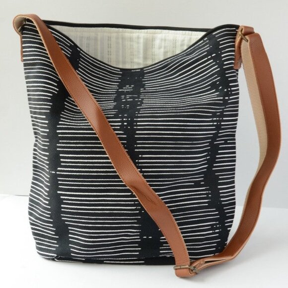 FAIR ANITA Go Anywhere Sling Bag Pick Up Sticks Ethical Boho Shoulder Crossbody - Picture 1 of 9